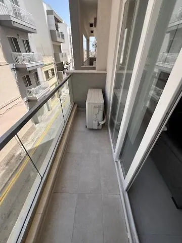 Apartment Central, Modern & New Apt San Gwann Malta