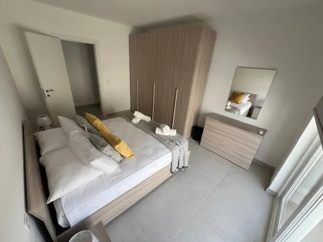 Central, Modern & New Apt San Gwann 0*,  Malta